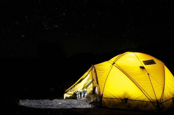 Tente ou mobil-home, que choisir pour son séjour en camping?