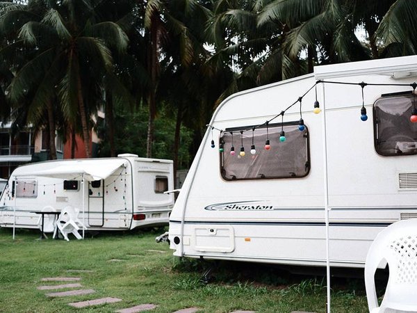 Comparatif : camping-car ou caravane : pour lequel devez-vous opter ?
